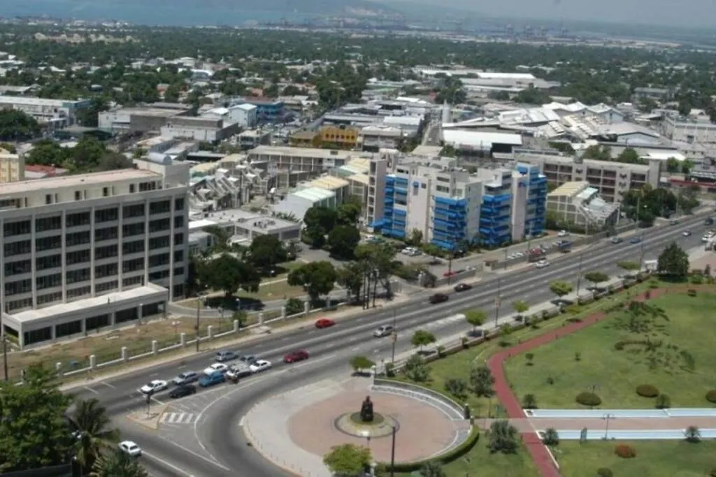 Oxford Kingston Gated Apartment Jamaica