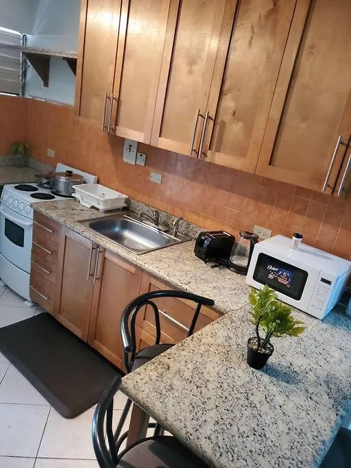Oxford Kingston Gated Apartment