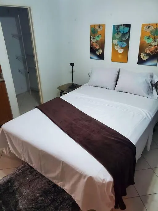 Oxford Kingston Gated Apartment