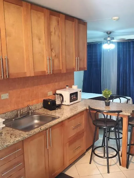 Oxford Kingston Gated Apartment